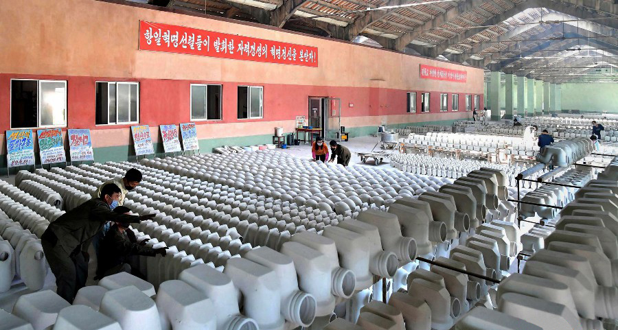 9-80일전투의 불길드높이 생산적앙양을!